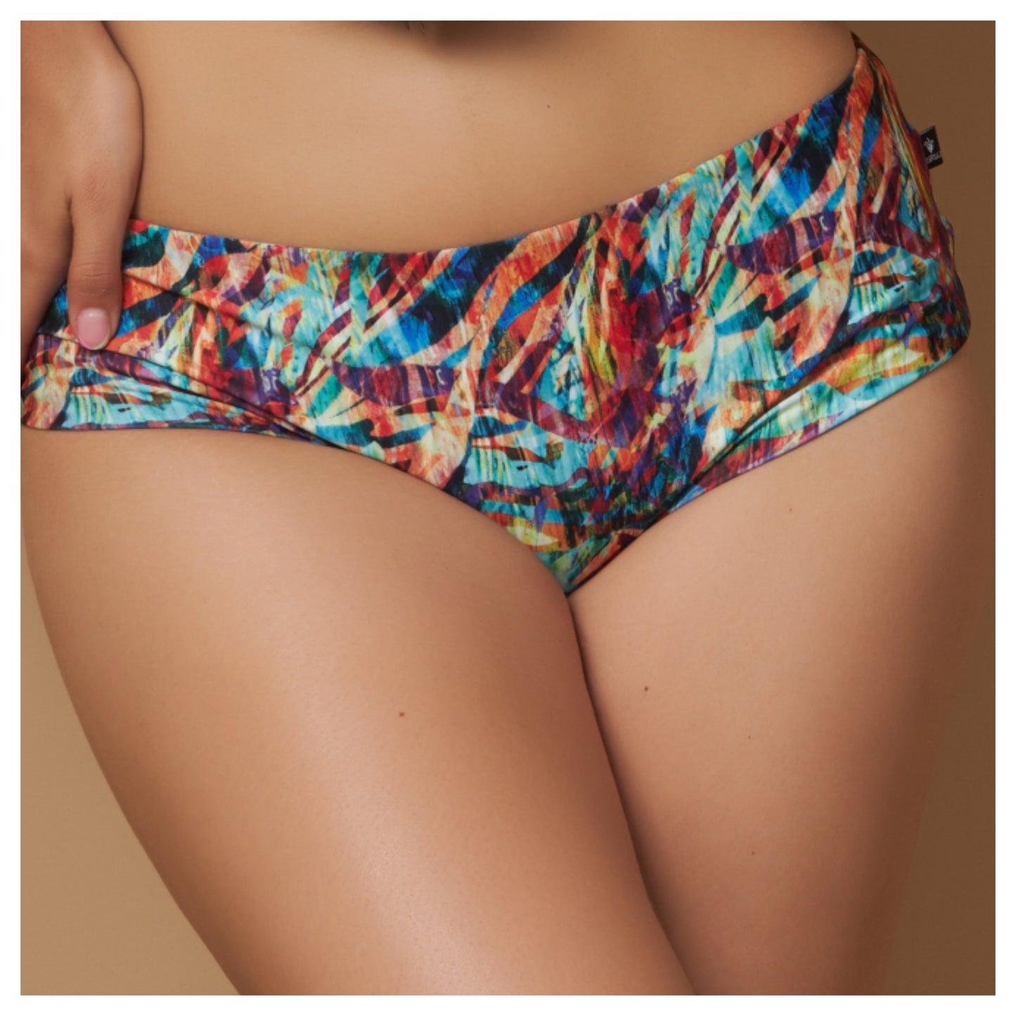 Tanga semi alta